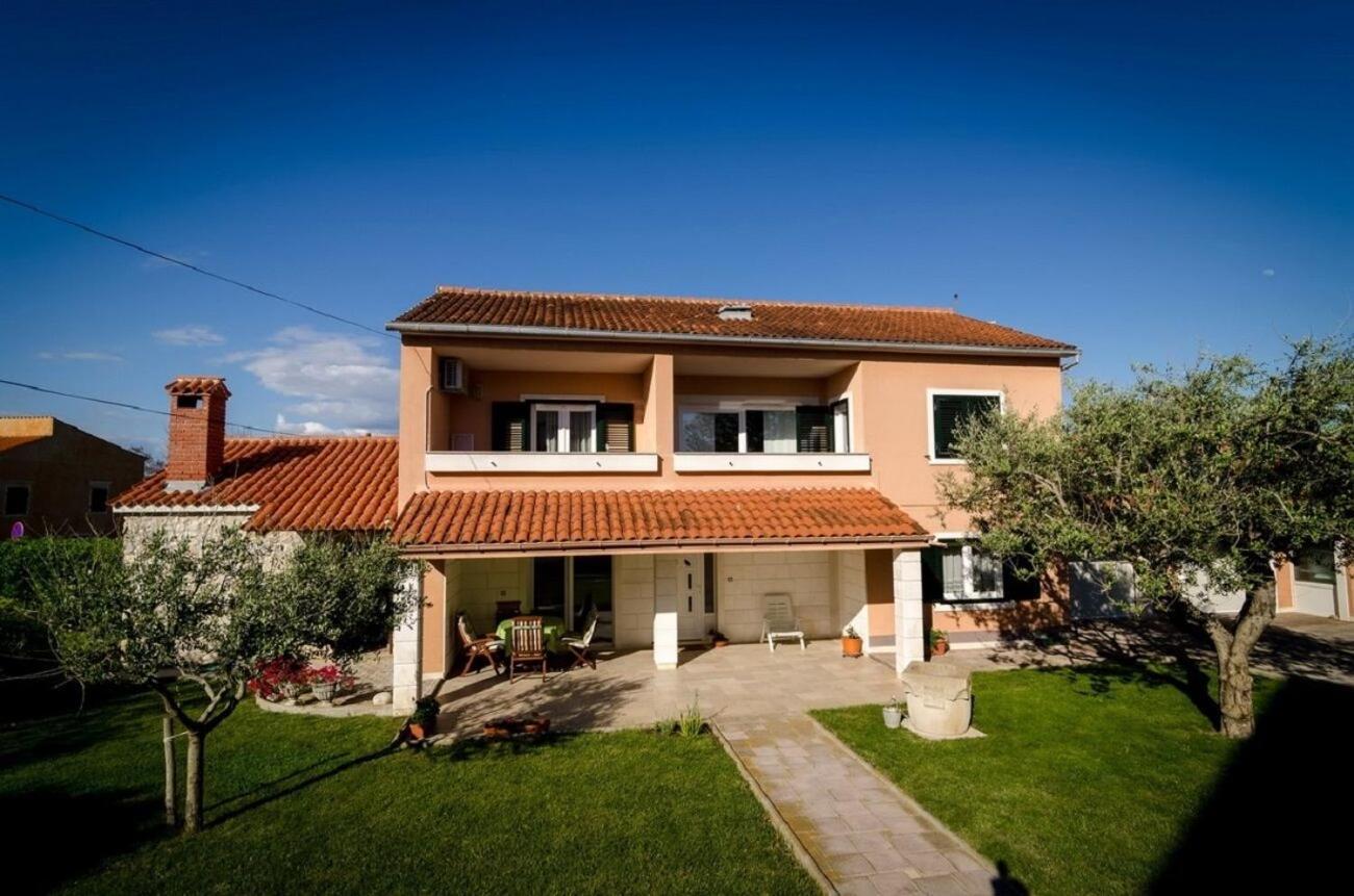 Holiday Home Old Town - Great Location Nin Dış mekan fotoğraf